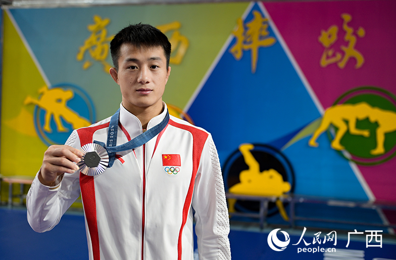 廣西摔跤運動員曹利國。人民網(wǎng) 雷琦竣攝