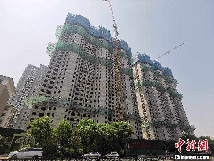 資料圖：一棚戶區(qū)住房改造項(xiàng)目?！「叻宸?攝